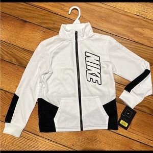 NWT Boys Nike Jacket Size 7